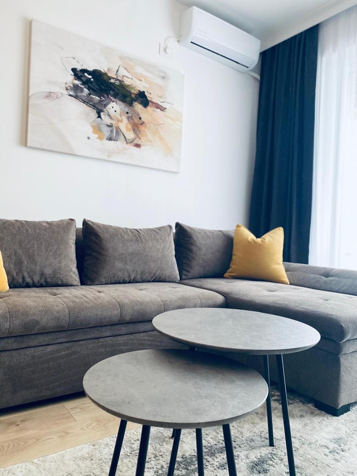 Bella Residence Орадеа Екстериор снимка